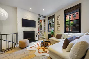 49 King St, New York City, NY 10014 - Photo 1