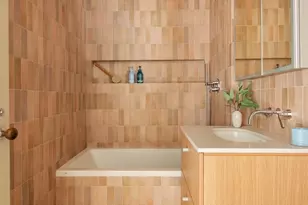 323 Clinton St, New York City, NY 11231 - Photo 27