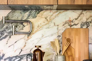 323 Clinton St, New York City, NY 11231 - Photo 3