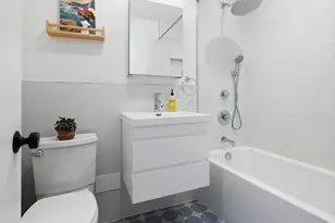 675 Academy St, New York City, NY 10034 - Photo 5