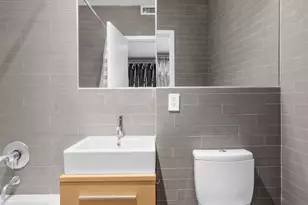 251 S 3rd St, New York City, NY 11211 - Photo 9