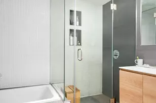 251 S 3rd St, New York City, NY 11211 - Photo 7