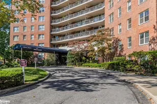 3777 Independence Ave, New York City, NY 10463 - Photo 27