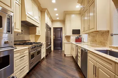 11 E 74th Street, New York City, NY 10021 - Photo 11