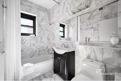 58 W 58th Street #20C, New York City, NY 10019 - Photo 13
