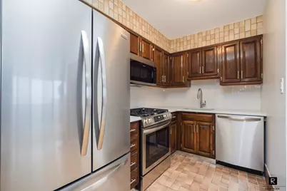 10 Bay Street Landing #5-B, New York City, NY 10301 - Photo 11