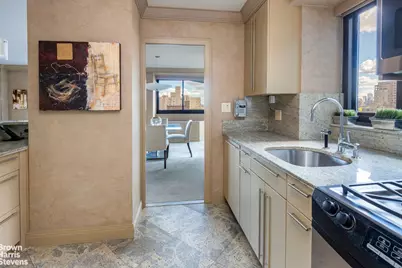 1725 York Avenue #15D, New York City, NY 10128 - Photo 3