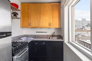 69 W 9th St, New York City, NY 10011 - Photo 5