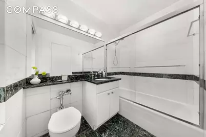 530 E 72nd Street #4F, New York City, NY 10021 - Photo 11