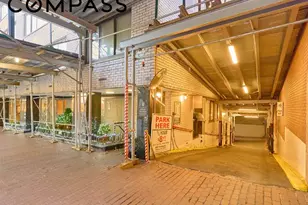530 E 72nd St, New York City, NY 10021 - Photo 15