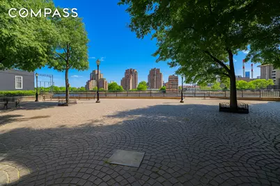 530 E 72nd Street #4F, New York City, NY 10021 - Photo 13