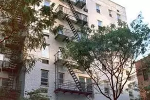 320 E 35th St, New York City, NY 10016 - Photo 9