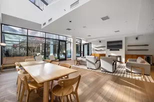 21-30 44th Dr, New York City, NY 11101 - Photo 13