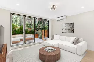 376 West St, New York City, NY 10014 - Photo 1