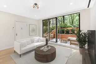 376 West St, New York City, NY 10014 - Photo 1