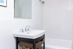 345 E 54th St, New York City, NY 10022 - Photo 9