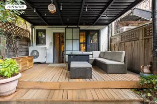 106 Park Pl, New York City, NY 11217 - Photo 17