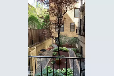 242 E 19th Street #7B, New York City, NY 10003 - Photo 15