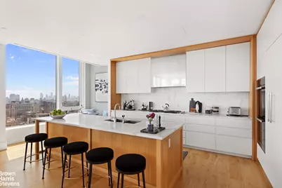 368 3rd Avenue #PH34A, New York City, NY 10016 - Photo 3