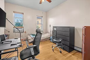 124 Grove St, New York City, NY 11221 - Photo 17