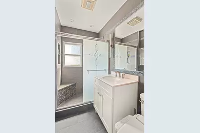 1631 New York Avenue #TH, New York City, NY 11210 - Photo 9