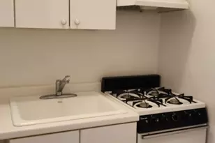 150 E 39th St, New York City, NY 10016 - Photo 9