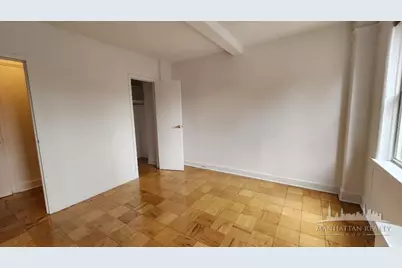 150 E 39th Street #1703, New York City, NY 10016 - Photo 7