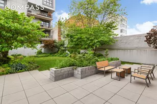 868 Lorimer St, New York City, NY 11222 - Photo 9