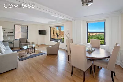 160 Central Park S #2307, New York City, NY 10019 - Photo 3