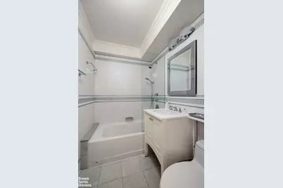 120 E 81st Street #10A, New York City, NY 10028 - Photo 5