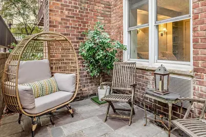 64 E 94th Street #1G, New York City, NY 10128 - Photo 5