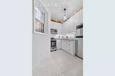 331 E 92nd Street #4B, New York City, NY 10128 - Photo 3