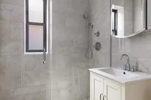 225 E 74th St, New York City, NY 10021 - Photo 3