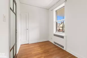 75-40 Austin St, New York City, NY 11375 - Photo 11