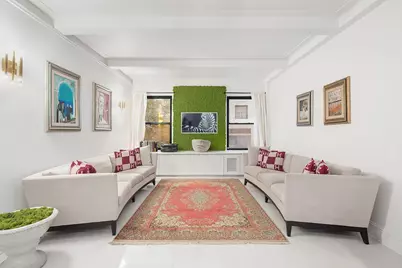 152 W 58th Street #2A, New York City, NY 10019 - Photo 3