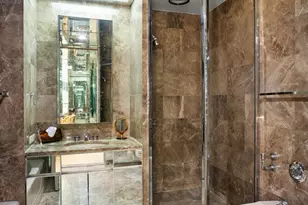 641 5th Ave, New York City, NY 10022 - Photo 11