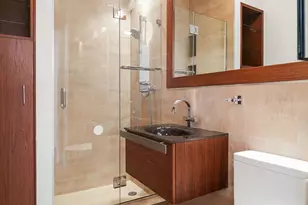 360 E 88th St, New York City, NY 10128 - Photo 11