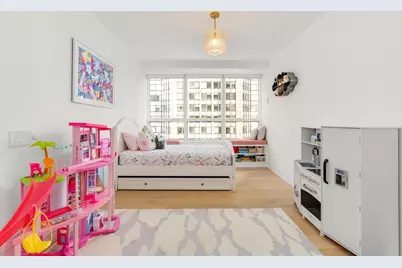 146 W 57th Street #42D, New York City, NY 10019 - Photo 11