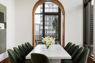 135 E 47th St, New York City, NY 10017 - Photo 9
