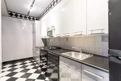 320 E 57th Street #1B, New York City, NY 10022 - Photo 7