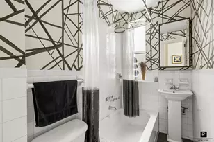 261 W 22nd St, New York City, NY 10011 - Photo 13