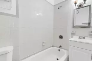 140 W 69th St, New York City, NY 10023 - Photo 5