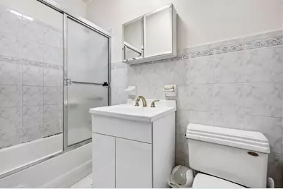 309 Parkville Avenue, New York City, NY 11230 - Photo 7