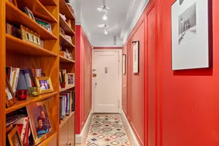 325 W 45th St, New York City, NY 10036 - Photo 5