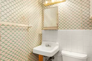 609 Columbus Ave, New York City, NY 10024 - Photo 7