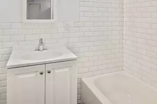 86-04 Eliot Ave, New York City, NY 11374 - Photo 5