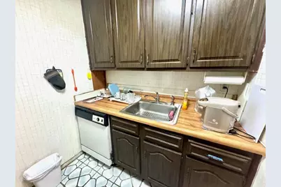 118-17 Union Turnpike #7-D, New York City, NY 11375 - Photo 5