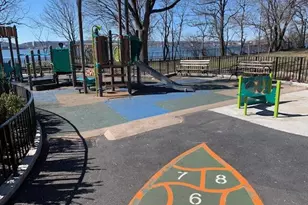 9411 Shore Rd, New York City, NY 11209 - Photo 5