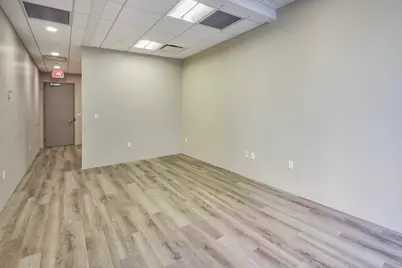 50 W 47th Street #10U, New York City, NY 10036 - Photo 3