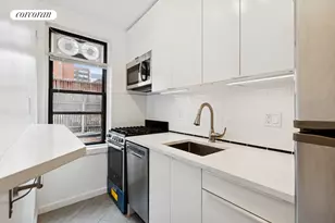 208 E 70th St, New York City, NY 10021 - Photo 5